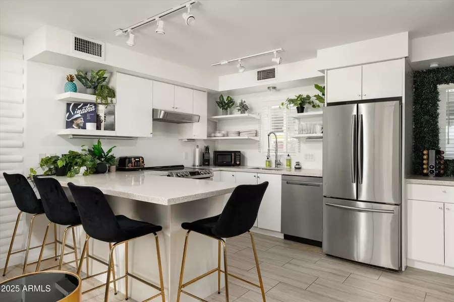 7601 E 2ND Street #20, Scottsdale, AZ 85251