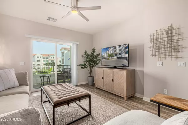 Chandler, AZ 85248,2511 W QUEEN CREEK Road #346