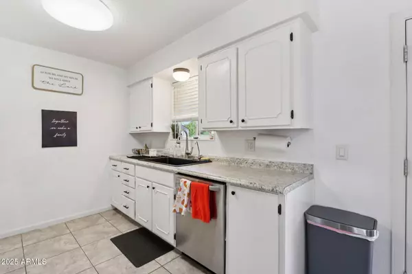 Mesa, AZ 85207,9510 E DUNCAN Street