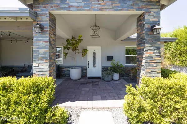 Phoenix, AZ 85018,4020 N 33RD Place