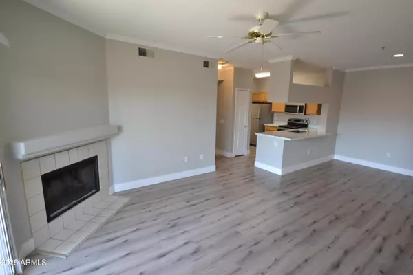 Phoenix, AZ 85008,5401 E Van Buren Street #3074