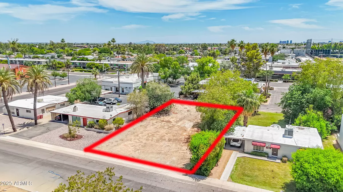 Scottsdale, AZ 85251,7539 E 1st Street #3
