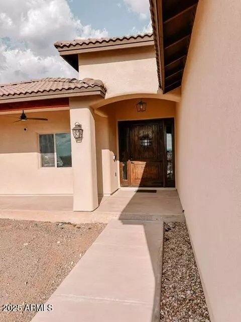 Douglas, AZ 85607,1428 N ALEGRE Place