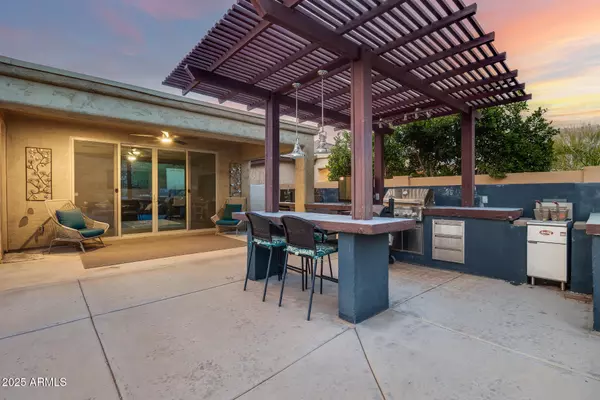Peoria, AZ 85383,25969 N 106TH Drive