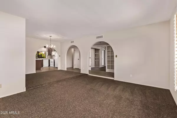 Phoenix, AZ 85028,2637 E SIERRA Street