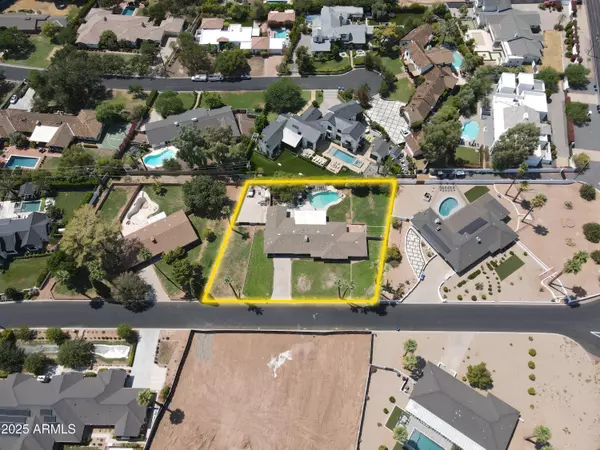 Phoenix, AZ 85018,4616 N 49TH Place