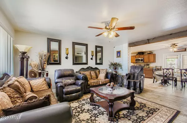 Phoenix, AZ 85051,3642 W HAYWARD Avenue