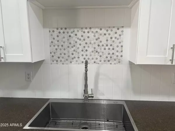 Tempe, AZ 85282,1816 E Palmcroft Drive