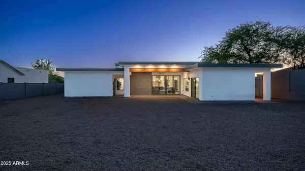 Phoenix, AZ 85022,14025 N 11th Place