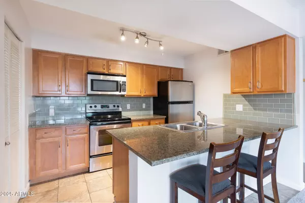 Tempe, AZ 85282,200 E SOUTHERN Avenue #222