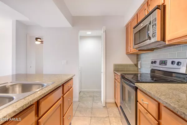 Tempe, AZ 85282,200 E SOUTHERN Avenue #222