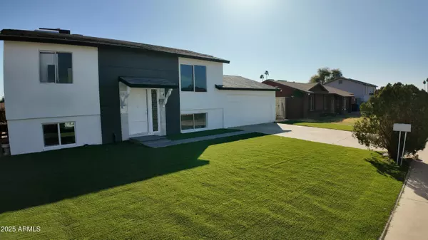 Phoenix, AZ 85029,3717 W COLUMBINE Drive