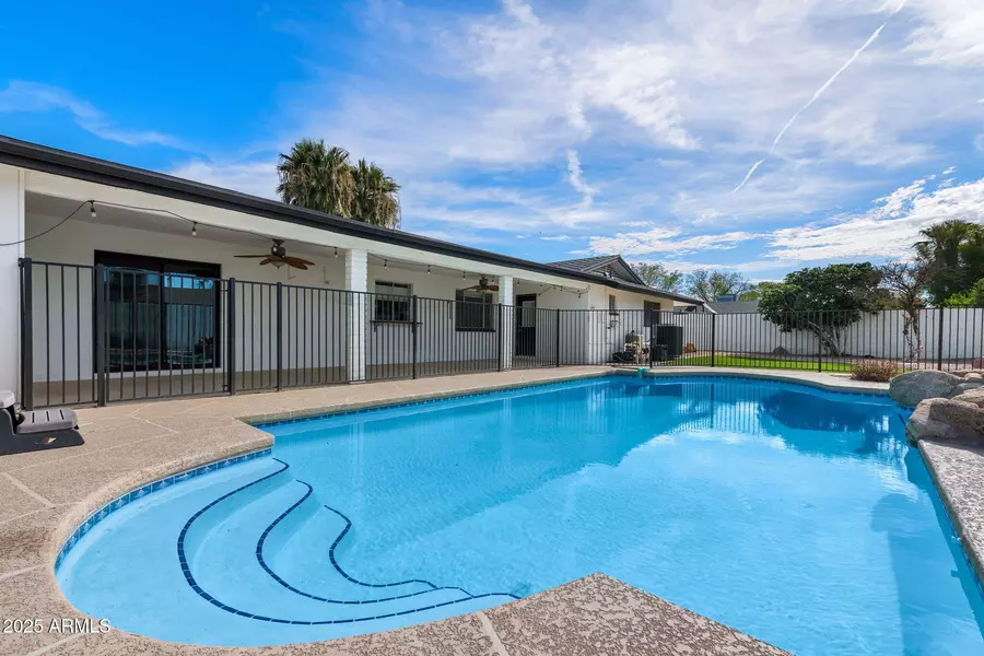 2457 E IVY Street, Mesa, AZ 85213