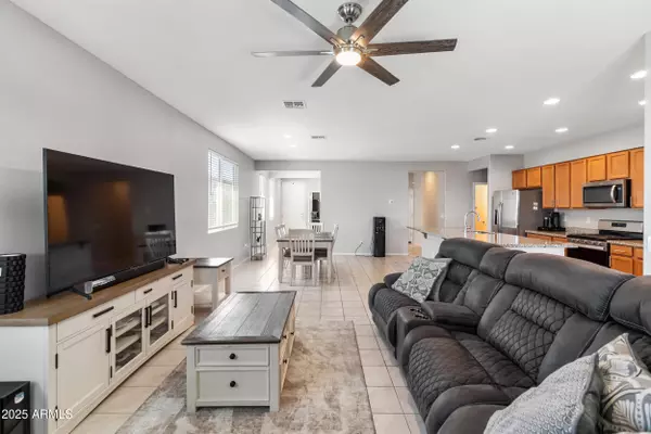 Litchfield Park, AZ 85340,5863 N 187TH Lane