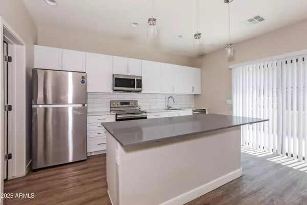 Mesa, AZ 85204,1119 S STAPLEY Drive #107