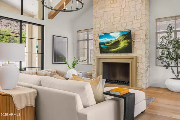 Paradise Valley, AZ 85253,6126 E JOSHUA TREE Lane