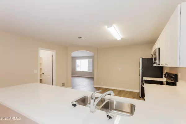 Peoria, AZ 85345,7744 W YUCCA Street