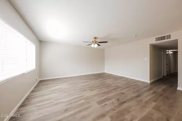 Phoenix, AZ 85029,11502 N 20TH Avenue