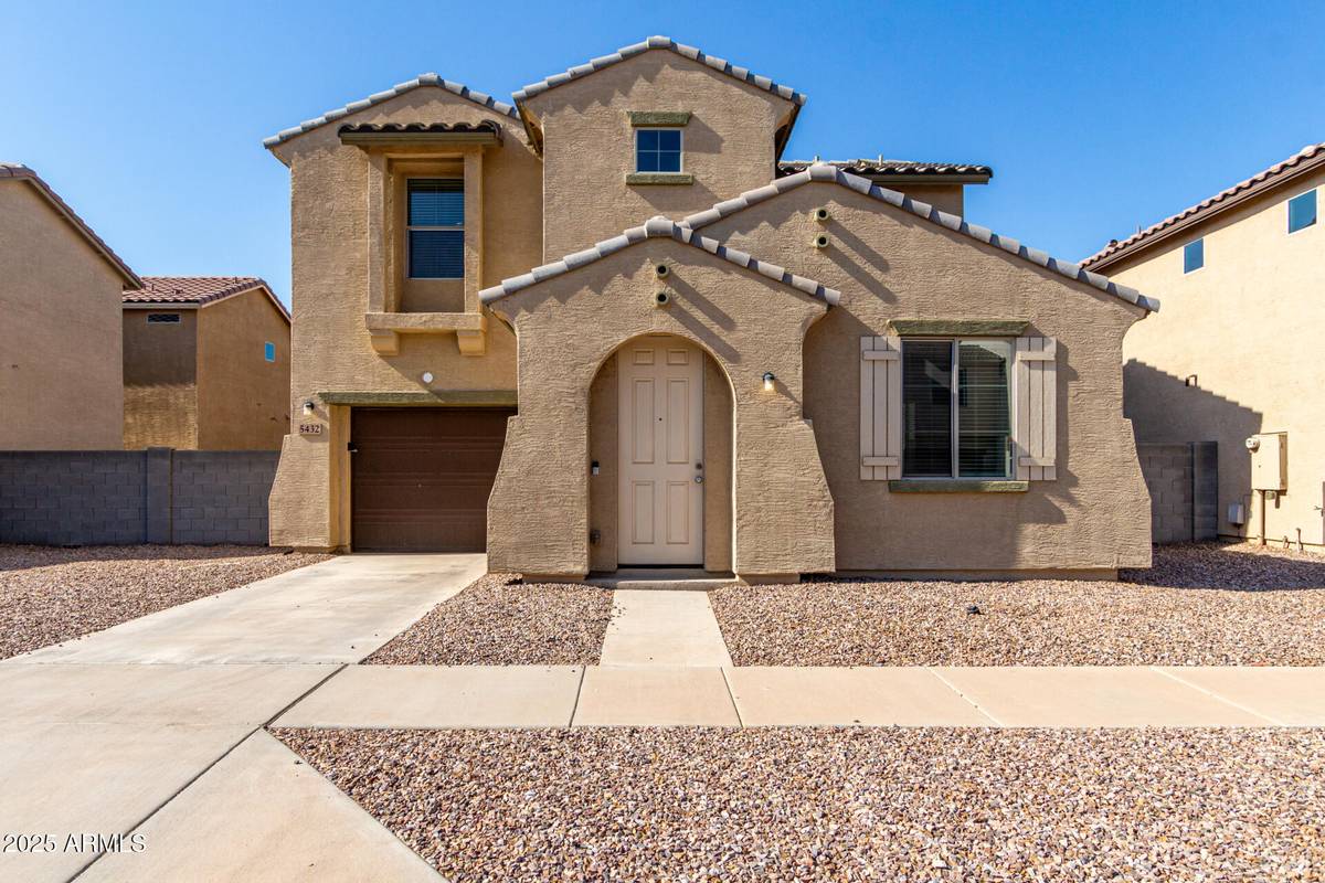 Phoenix, AZ 85043,5432 W BURTON Drive