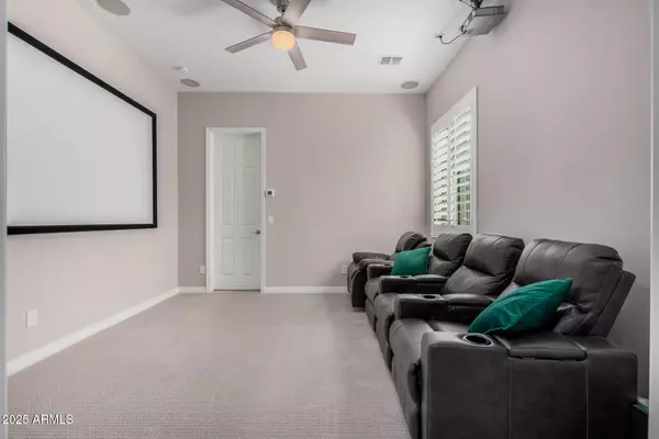 Queen Creek, AZ 85142,19011 E CARRIAGE Way