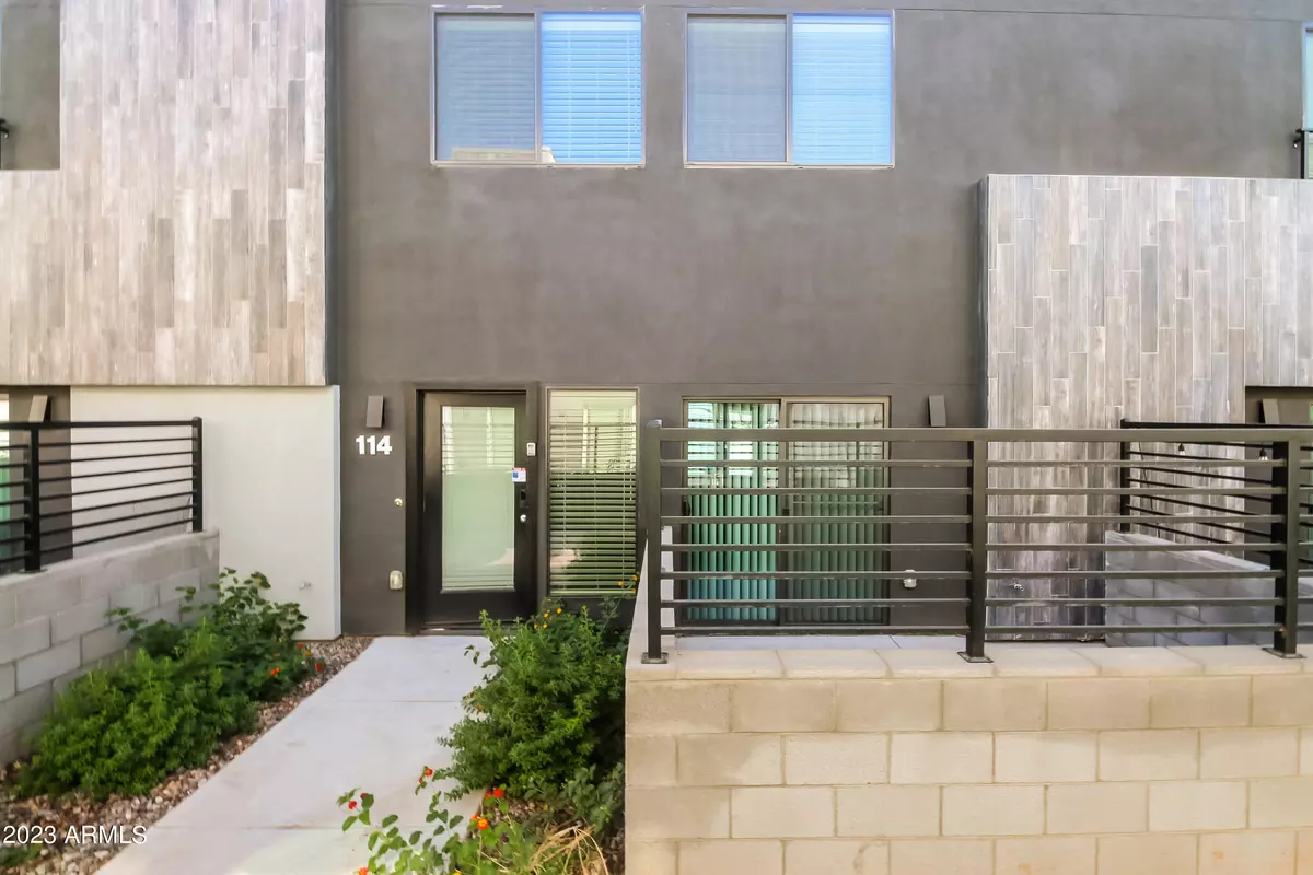 Mesa, AZ 85204,1119 S STAPLEY Drive #114