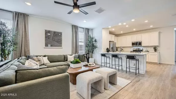 San Tan Valley, AZ 85143,32481 N JASPER Street