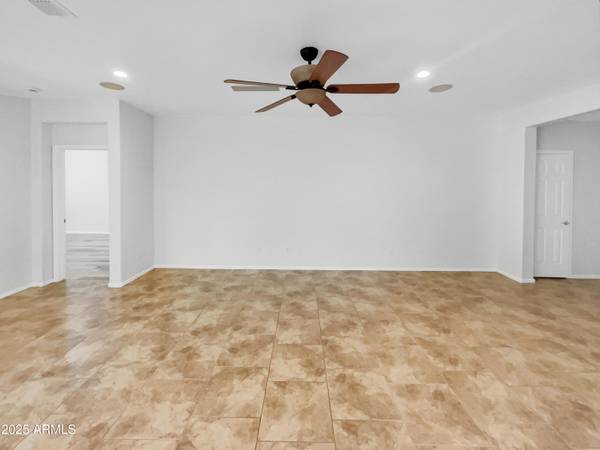 Phoenix, AZ 85085,1851 W FETLOCK Trail