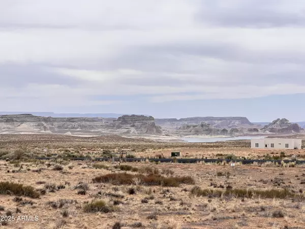 Page, AZ 86040,72 LAST CHANCE BAY -- #38