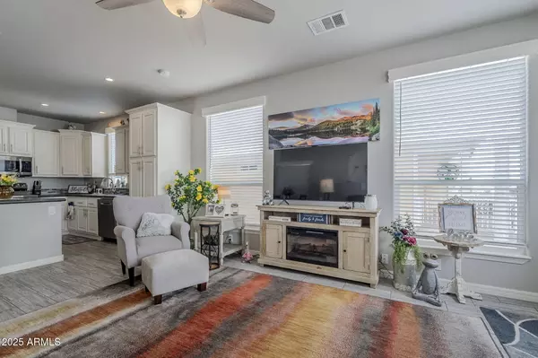 Mesa, AZ 85207,650 N Hawes Road #3215