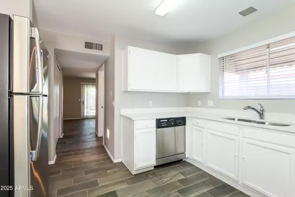 Phoenix, AZ 85024,927 E ESCUDA Drive