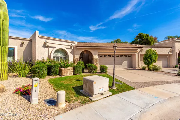 Scottsdale, AZ 85260,7716 E CLINTON Street