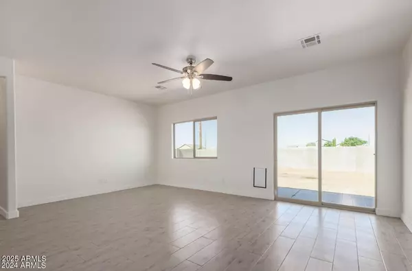 San Tan Valley, AZ 85140,35075 N PAVA Lane