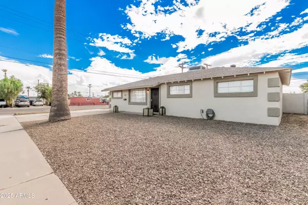 Phoenix, AZ 85009,2302 N 39TH Lane