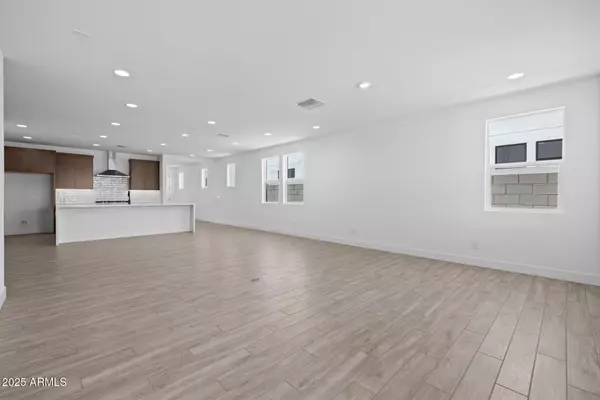 Mesa, AZ 85212,10256 E UTAH Avenue