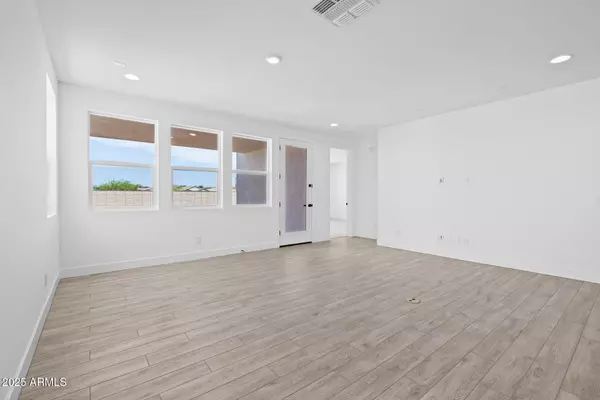 Mesa, AZ 85212,10256 E UTAH Avenue