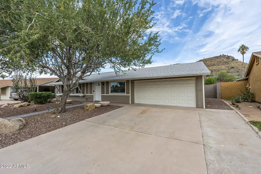 1428 W JOAN DE ARC Avenue, Phoenix, AZ 85029