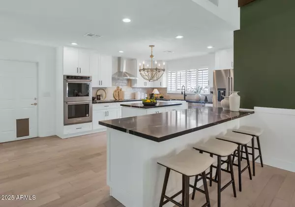 Phoenix, AZ 85016,4642 N 31ST Street