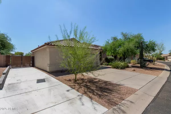 Mesa, AZ 85207,2421 N MALACHITE --