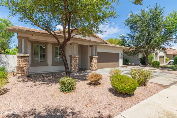1332 E CASSIA Lane, Gilbert, AZ 85298