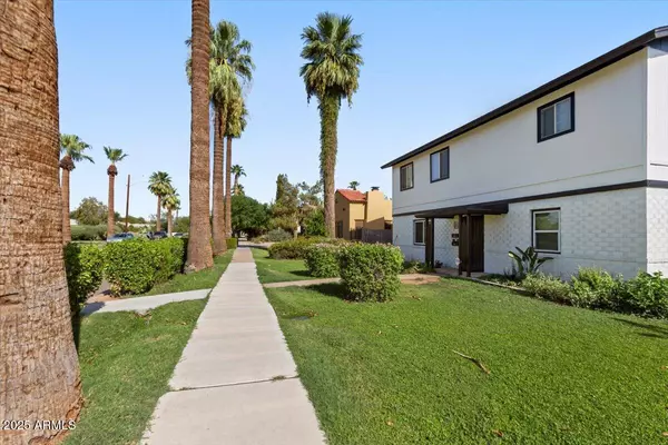 Phoenix, AZ 85014,1333 E FLOWER Street #REAR