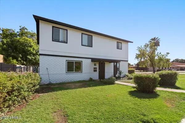 Phoenix, AZ 85014,1333 E FLOWER Street #REAR