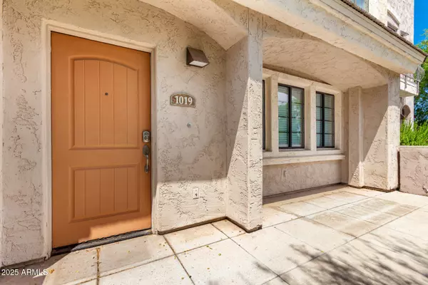 Scottsdale, AZ 85260,10757 N 74TH Street #1019