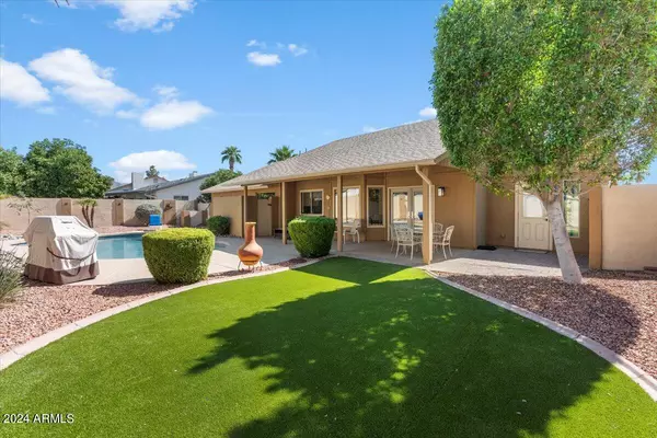 Scottsdale, AZ 85260,8894 E SHEENA Drive