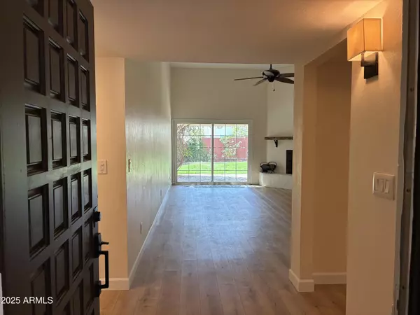 Scottsdale, AZ 85258,8437 E SAN BENITO Drive