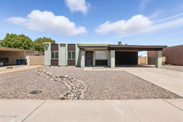 2612 W DUNBAR Drive, Tempe, AZ 85282