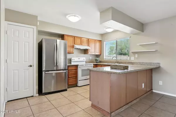 Tempe, AZ 85282,2612 W DUNBAR Drive