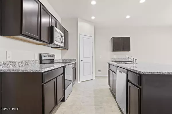 Wittmann, AZ 85361,25491 N 183RD Drive