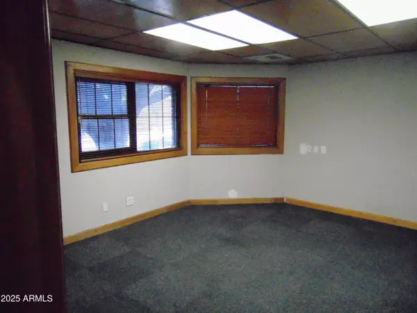 Phoenix, AZ 85014,1212 E OSBORN Road #1