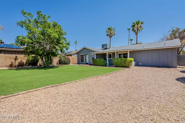 Phoenix, AZ 85032,3520 E ANDERSON Drive