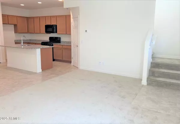 Phoenix, AZ 85043,3916 S 58TH Lane